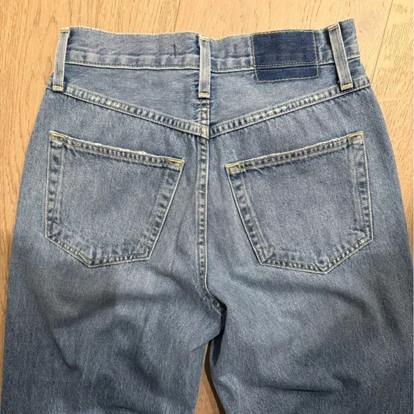 AMO Frida Main Squeeze Jeans - Picture 7 of 9